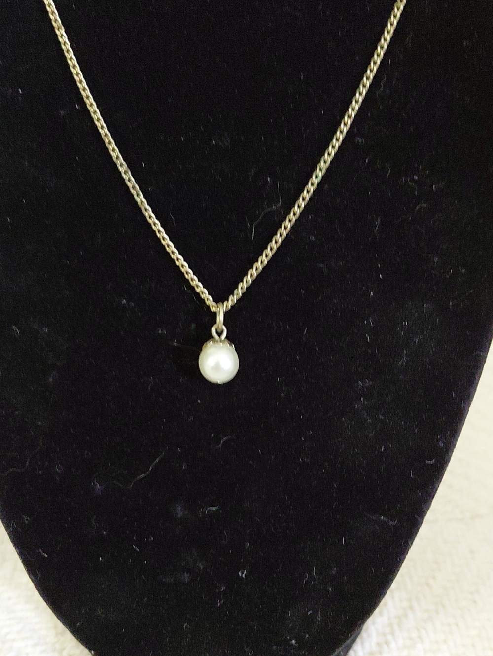 Vintage Necklace with White Pearl Pendant